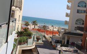 Hotel Mora
